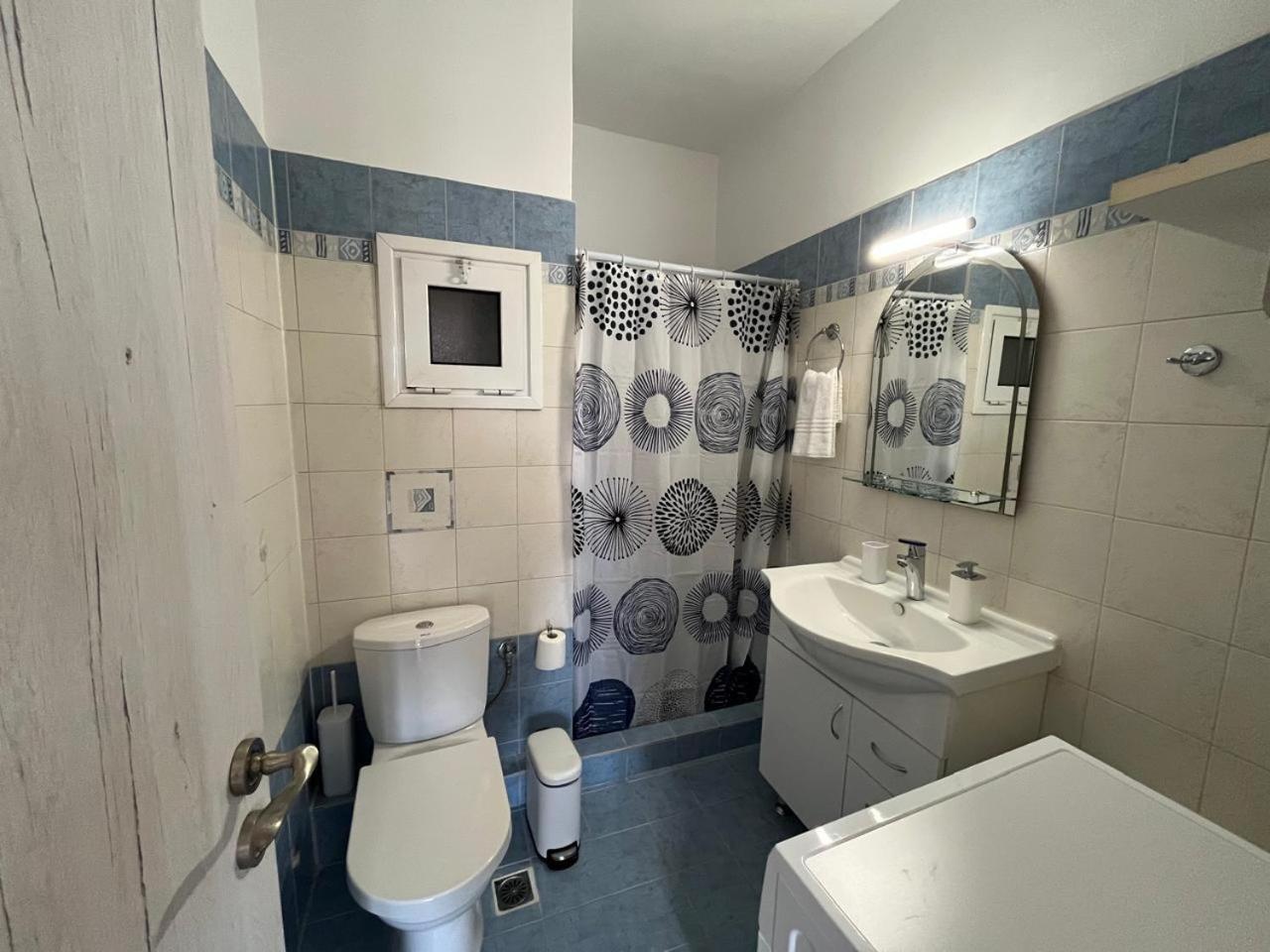 Marousi Cozy Apartment Athene Buitenkant foto