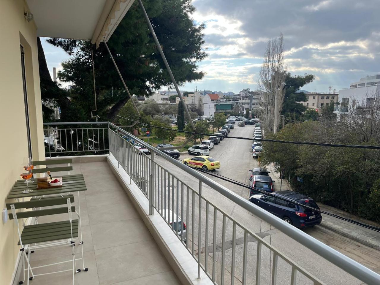 Marousi Cozy Apartment Athene Buitenkant foto