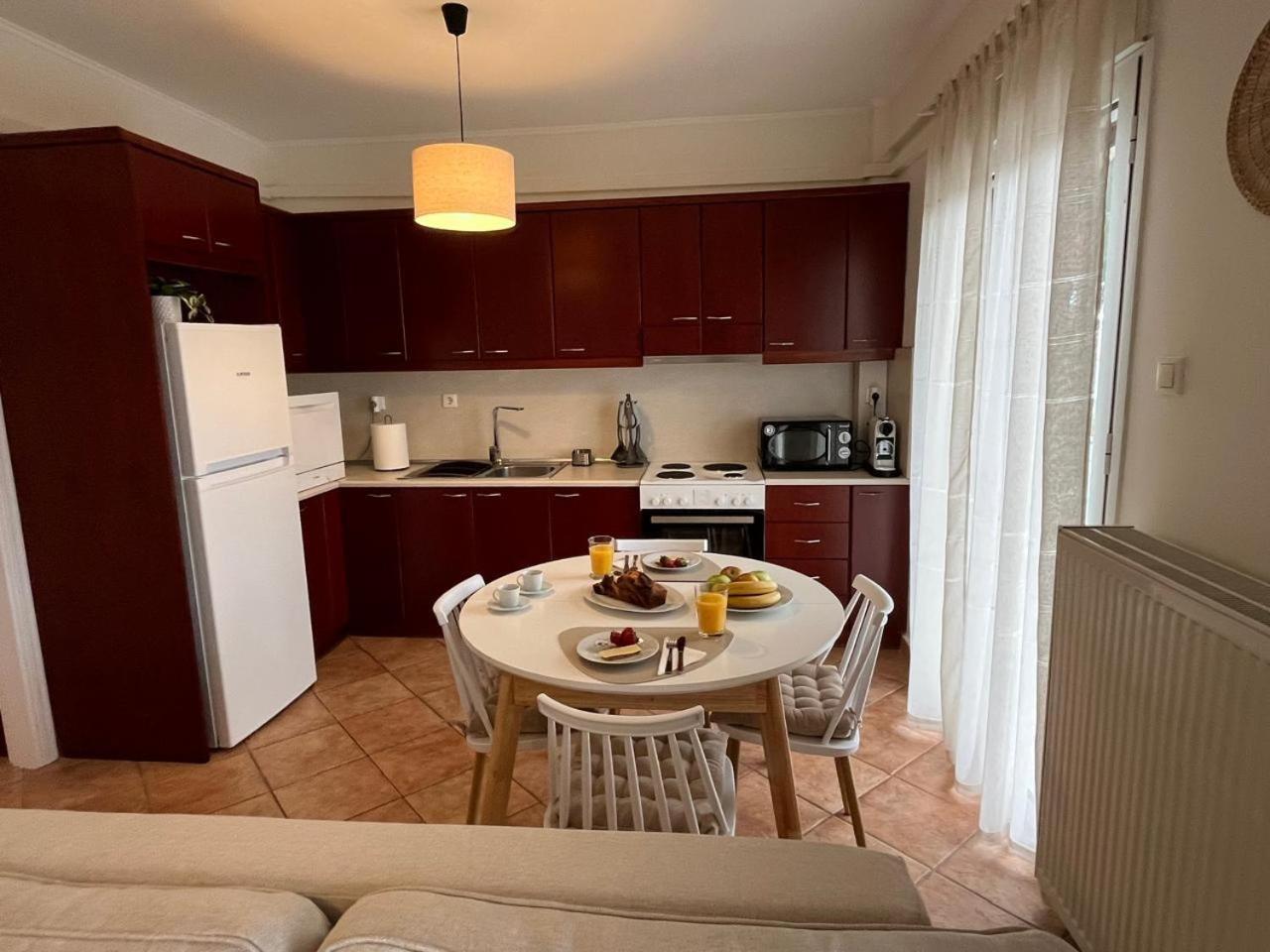 Marousi Cozy Apartment Athene Buitenkant foto